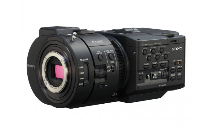 NEX-FS700J